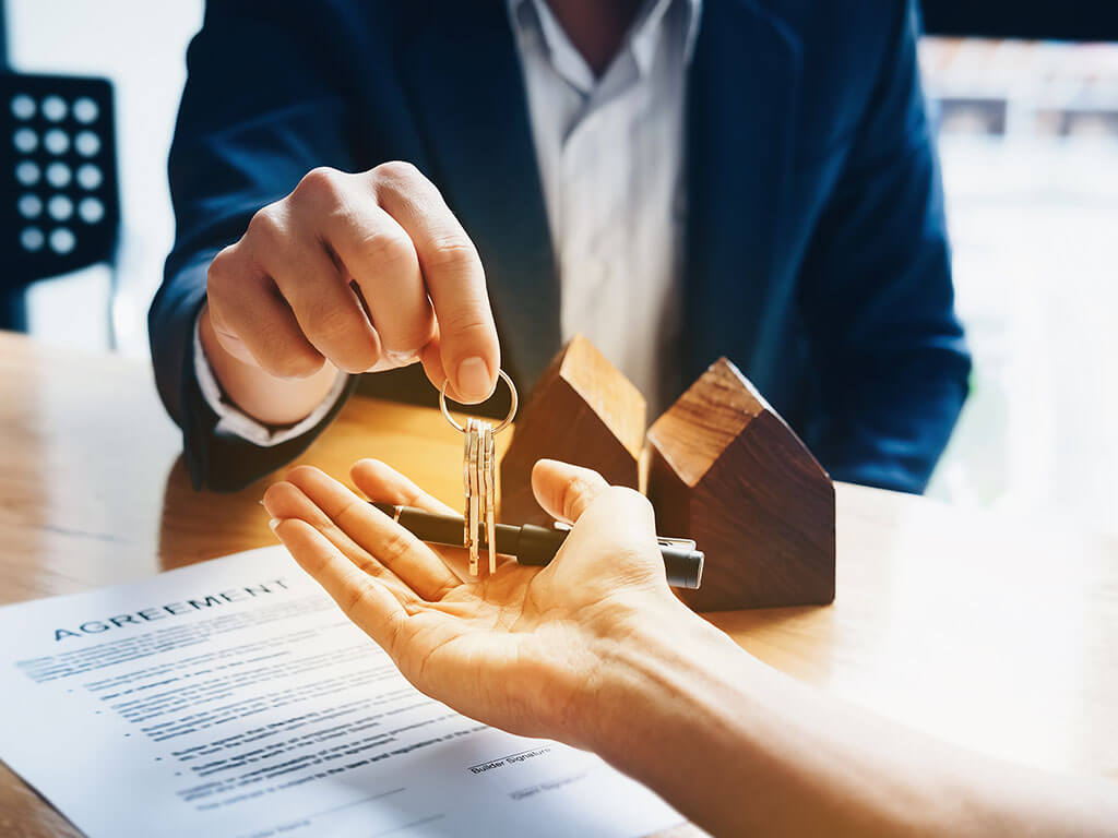 Real Estate Attorney Near Me: Why Local Legal Guidance Matters